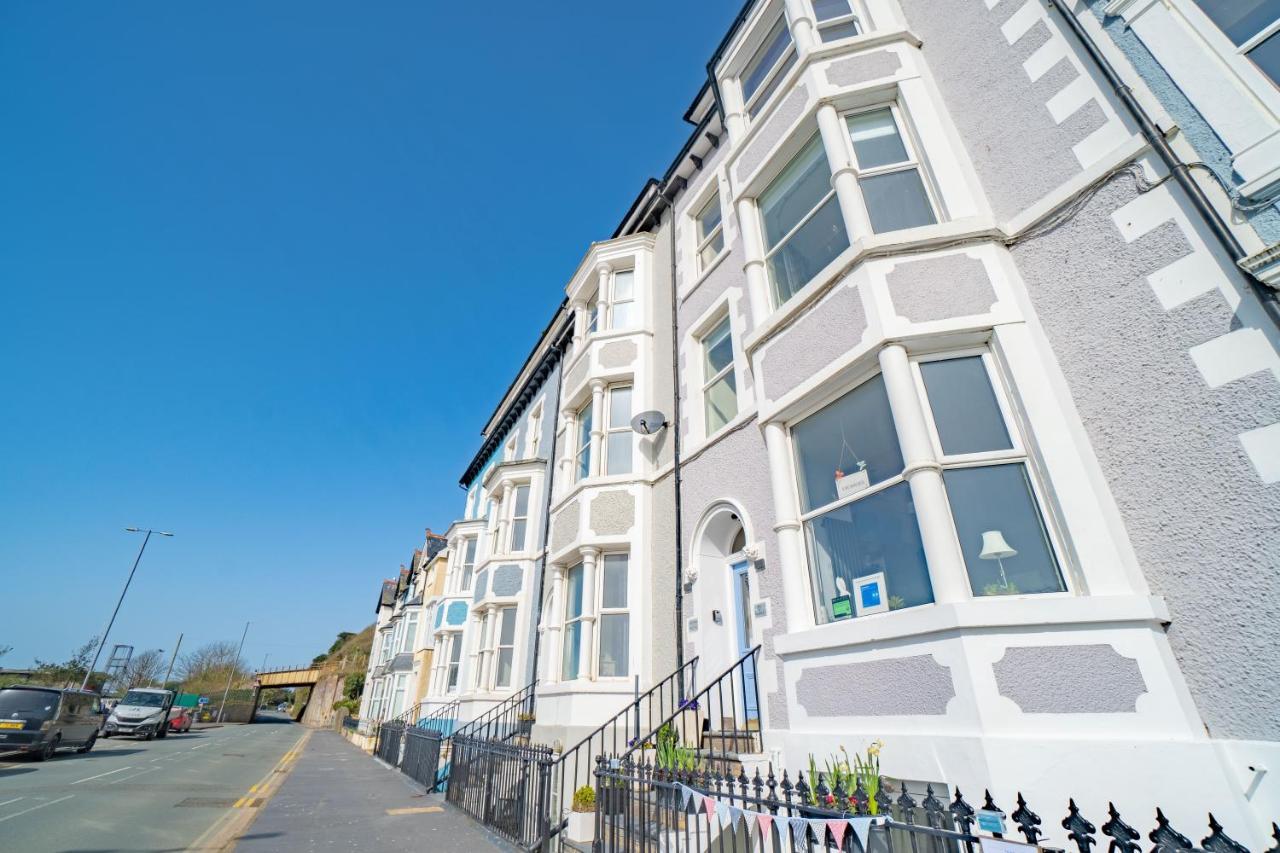 Awel Y Mor Bed & Breakfast Aberdyfi Ngoại thất bức ảnh