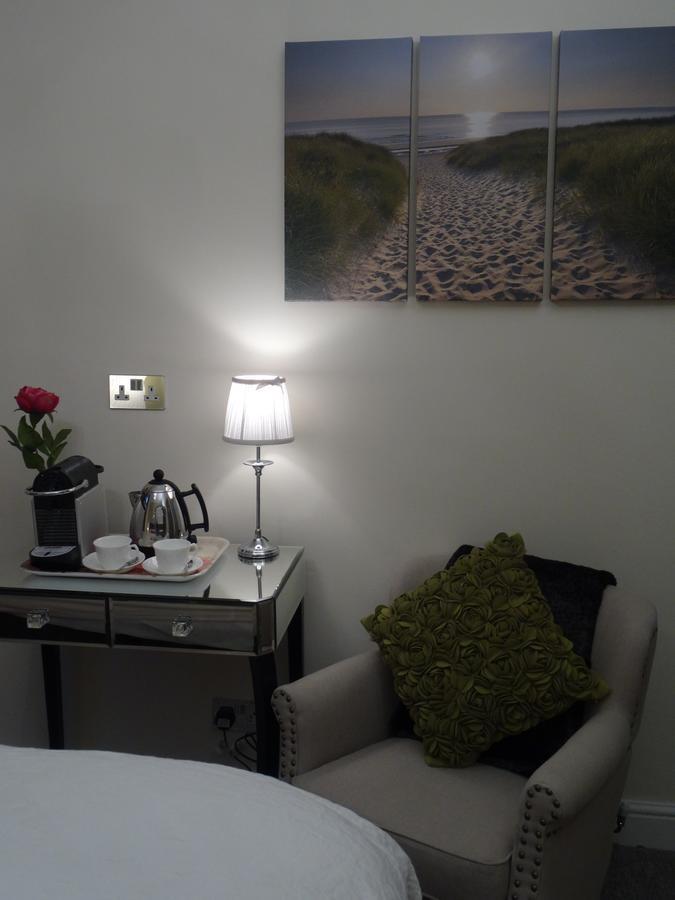 Awel Y Mor Bed & Breakfast Aberdyfi Ngoại thất bức ảnh